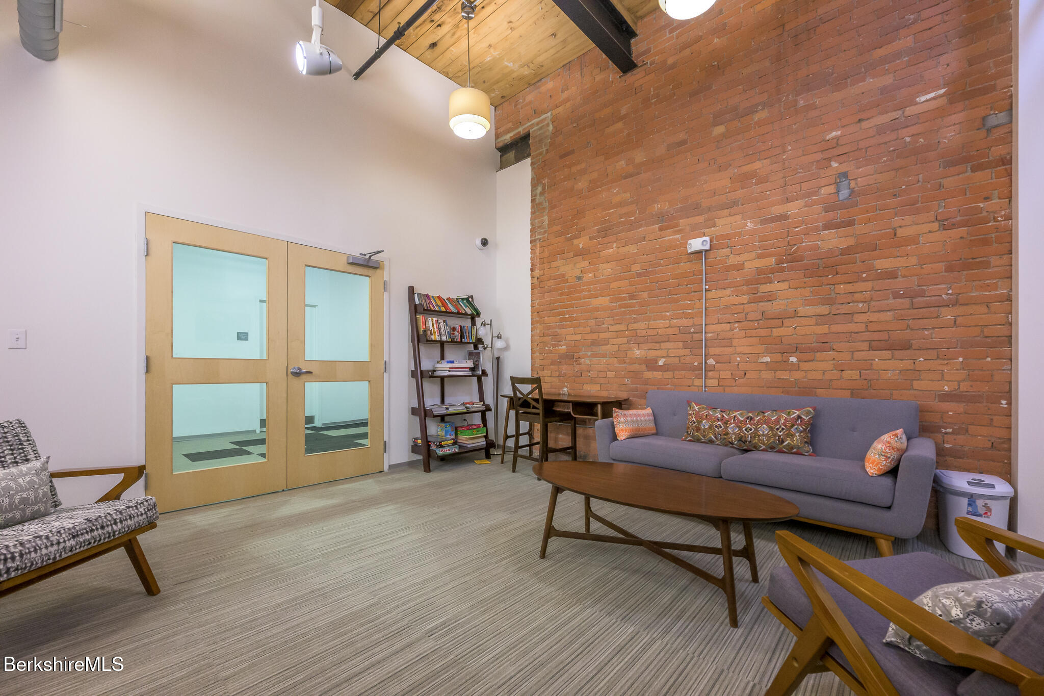 160 Water St 210