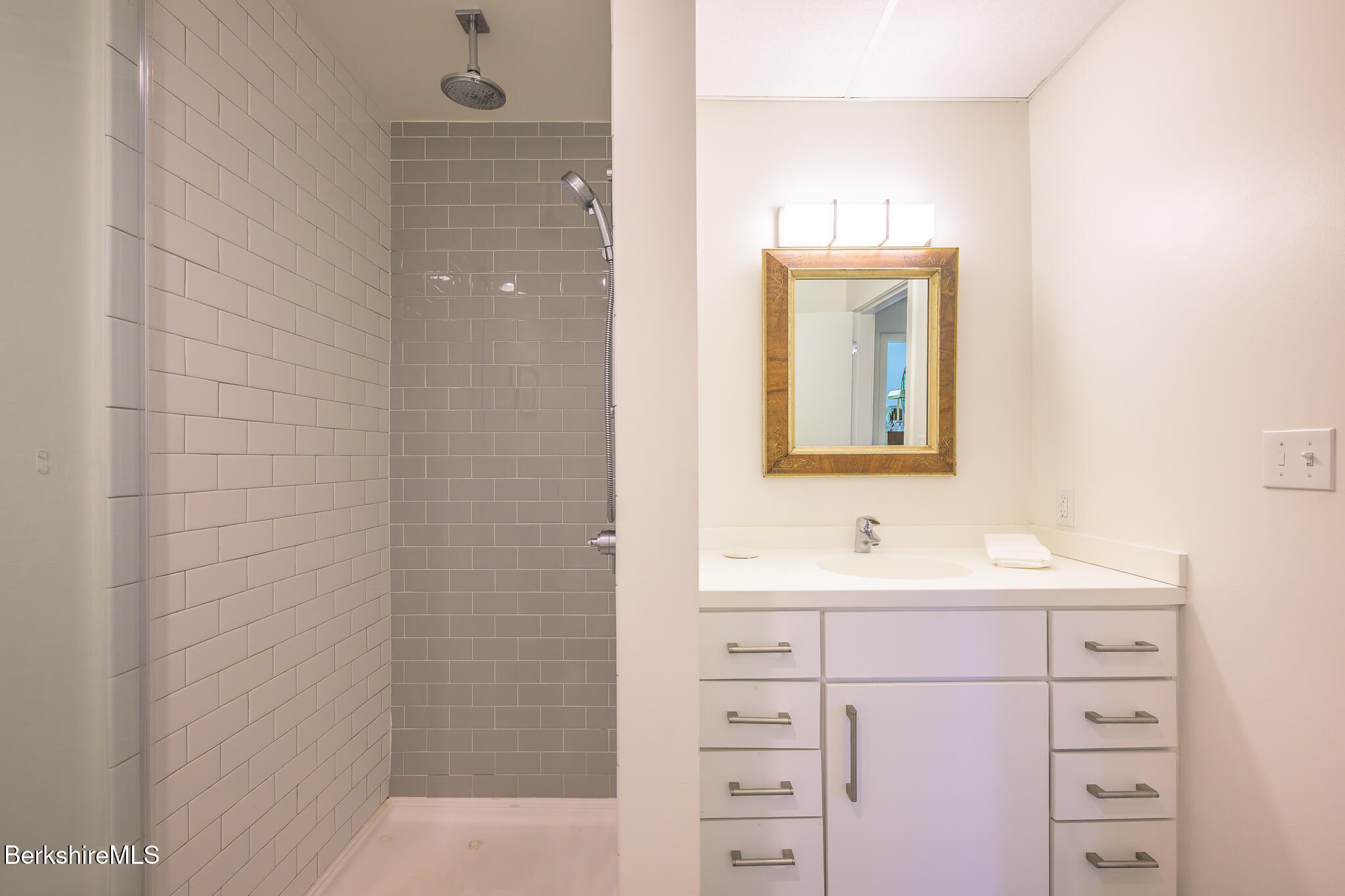 160 Water St 210