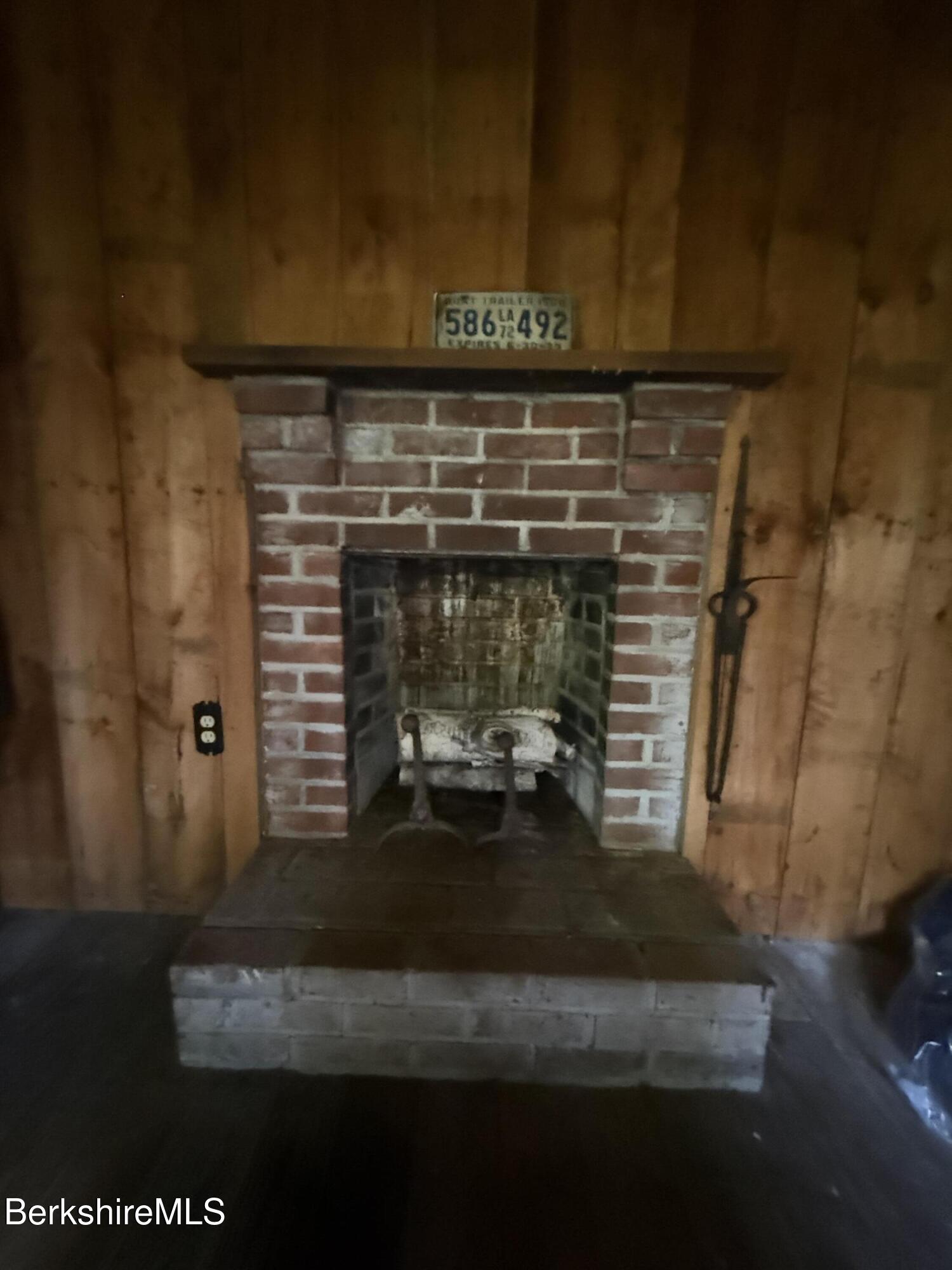 6 Beacon Hill