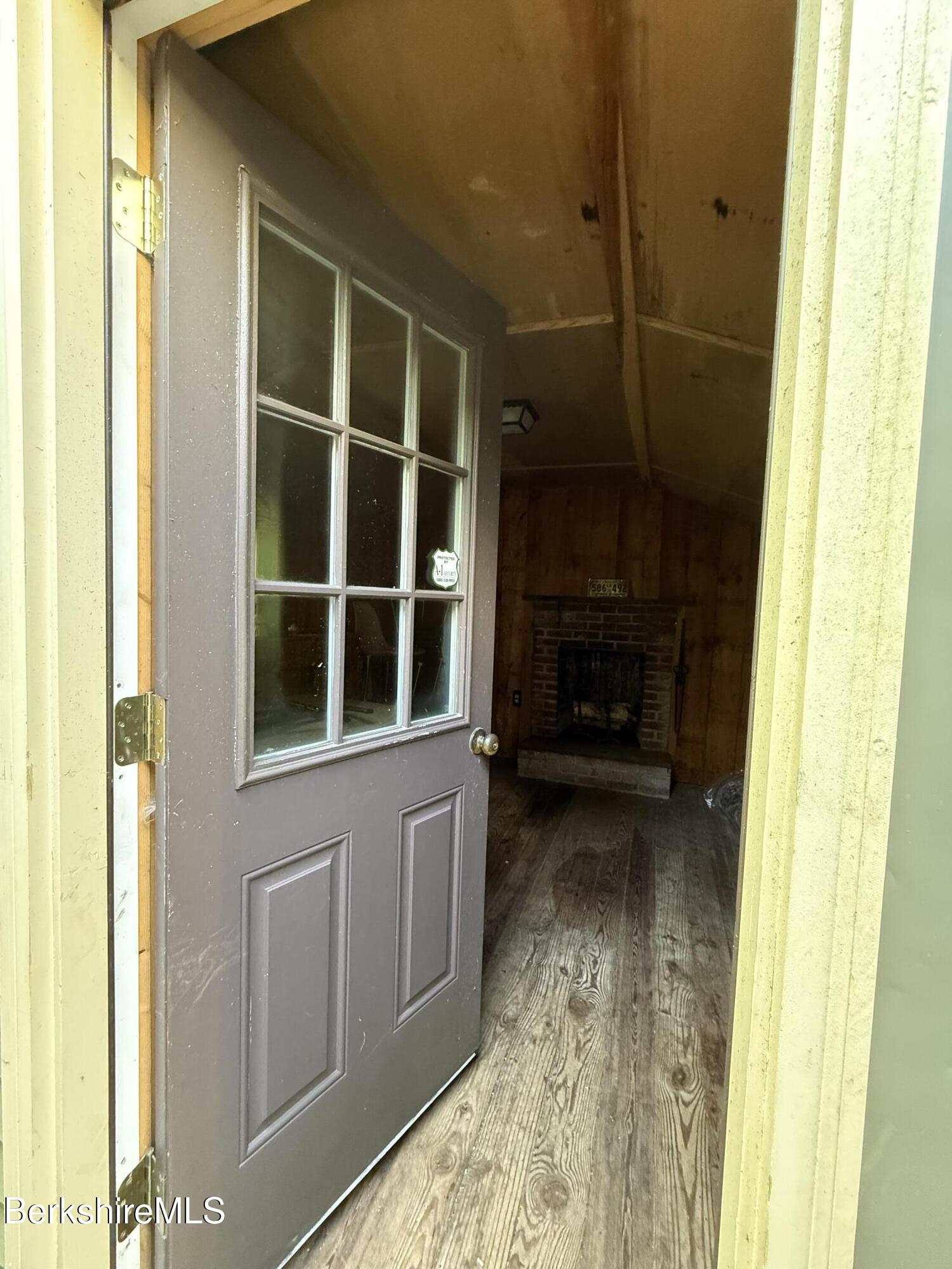 6 Beacon Hill