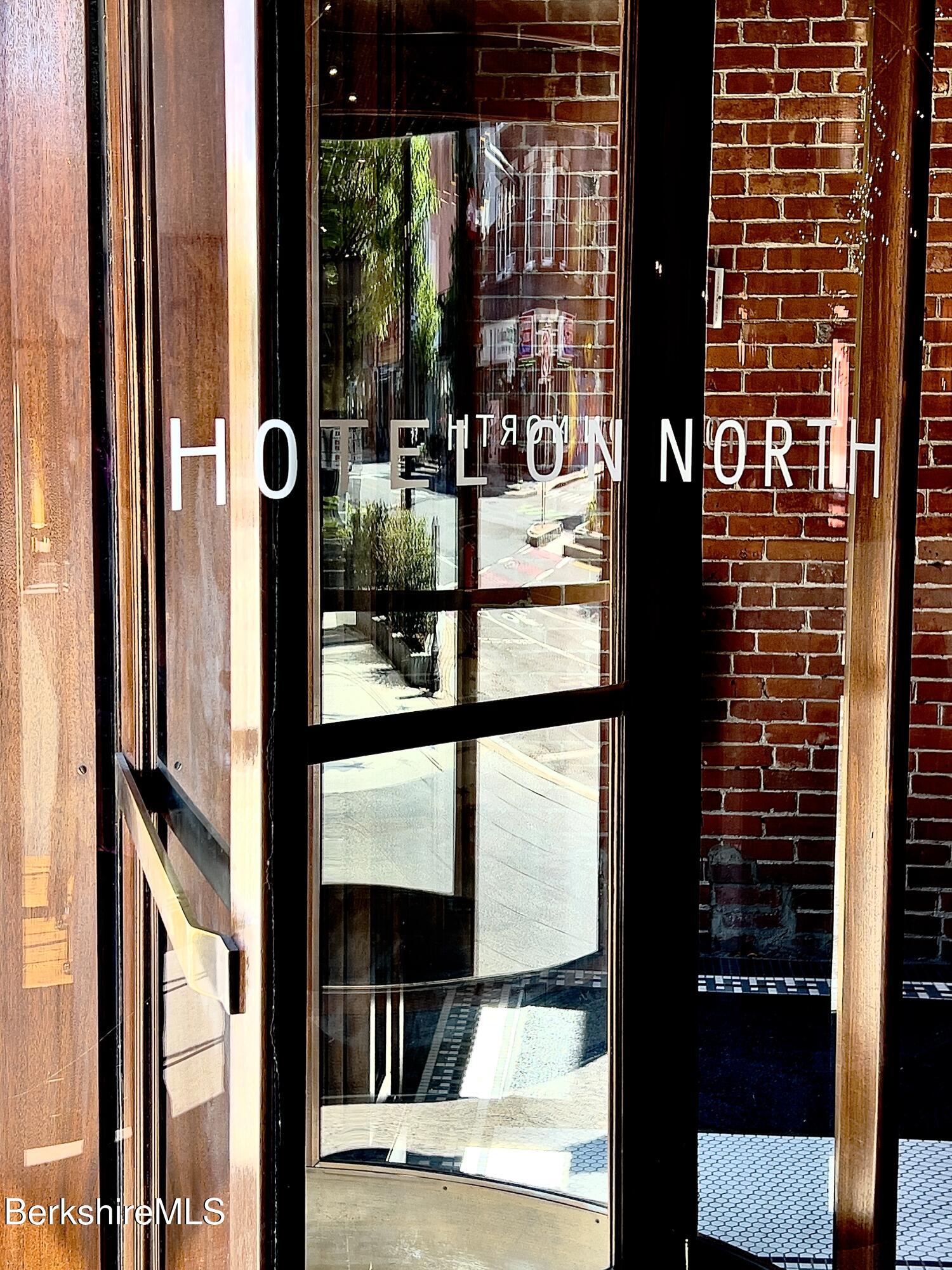 273 North St