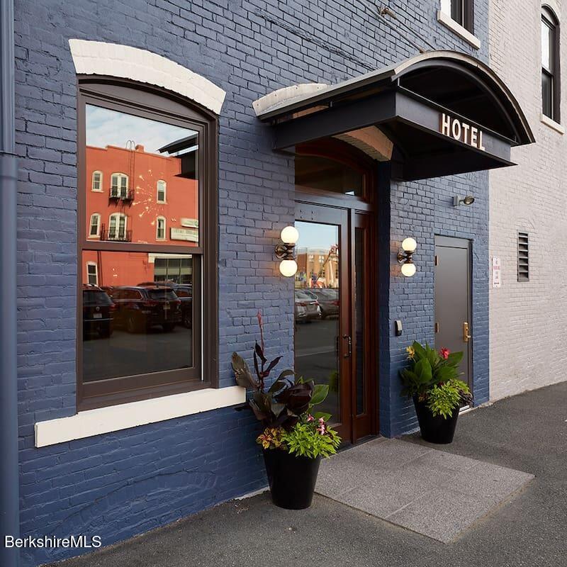 273 North St