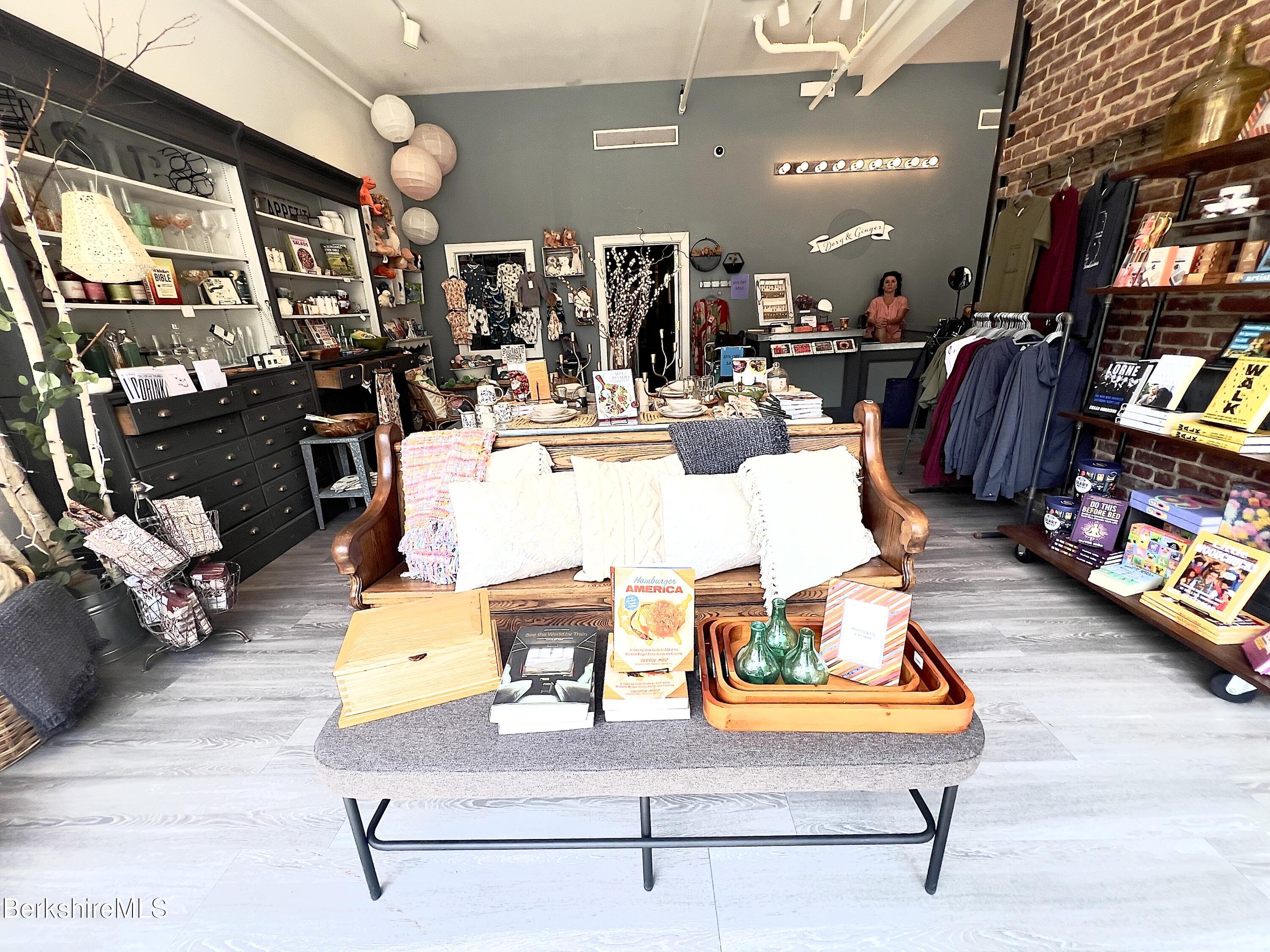 273 North St