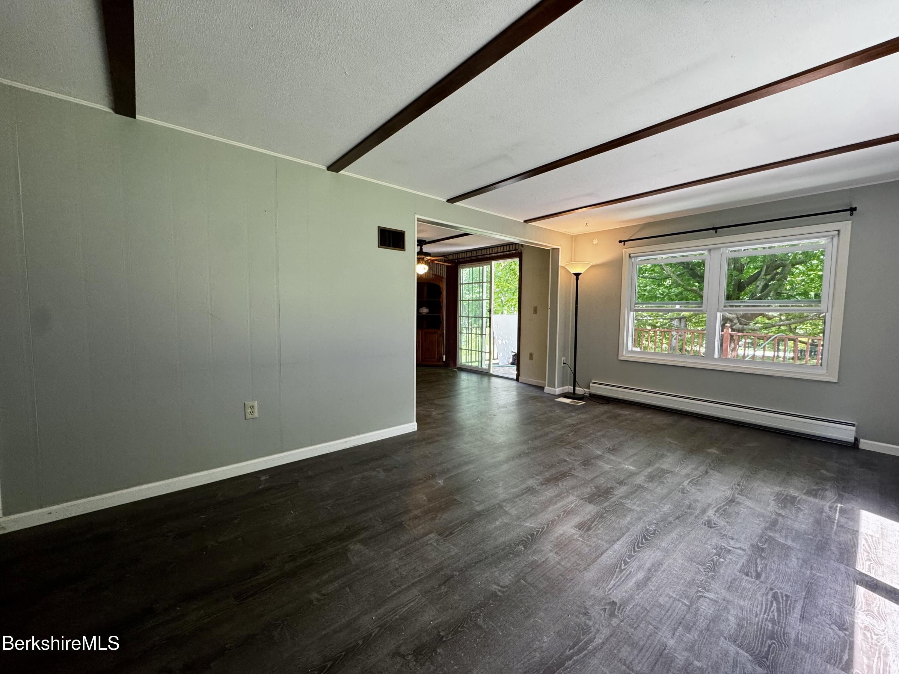 180 Orlando Ave