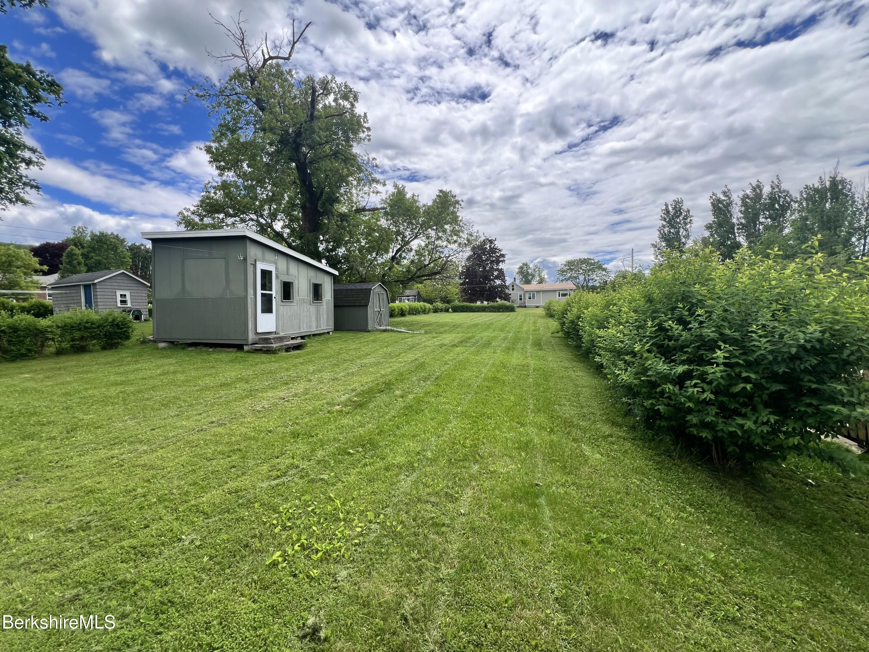 30 Anthony St