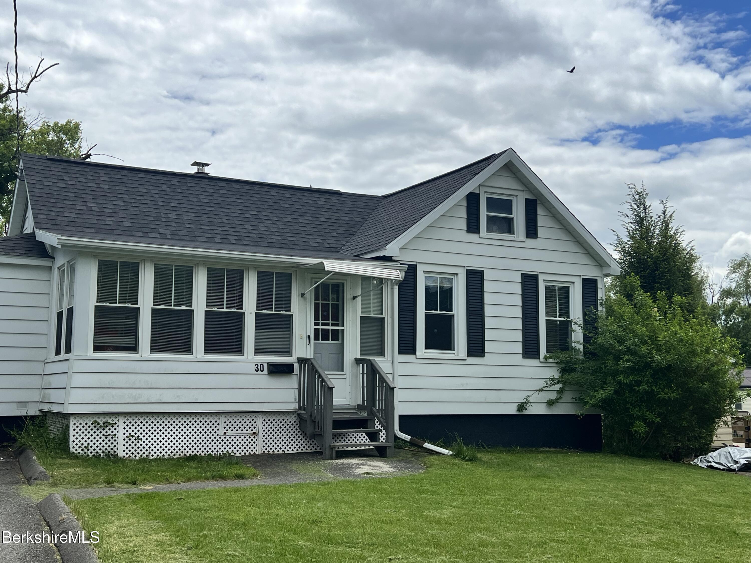 30 Anthony St