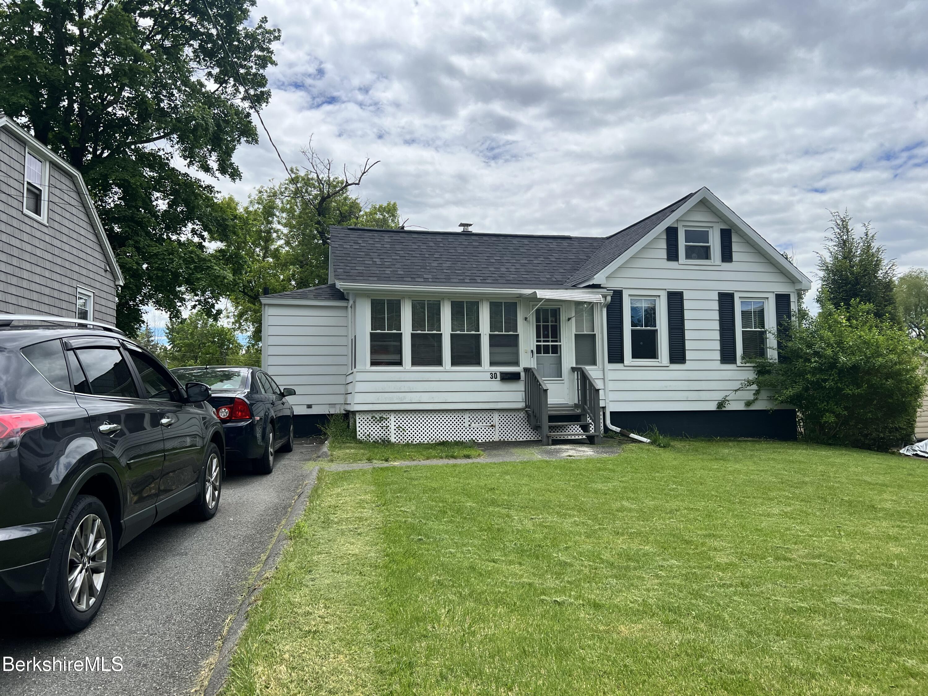 30 Anthony St