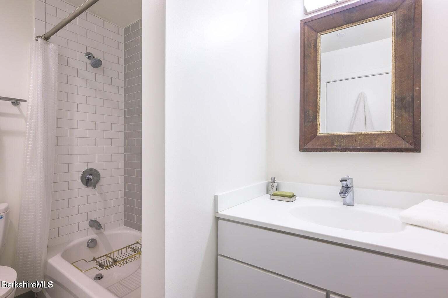 160 Water St 210