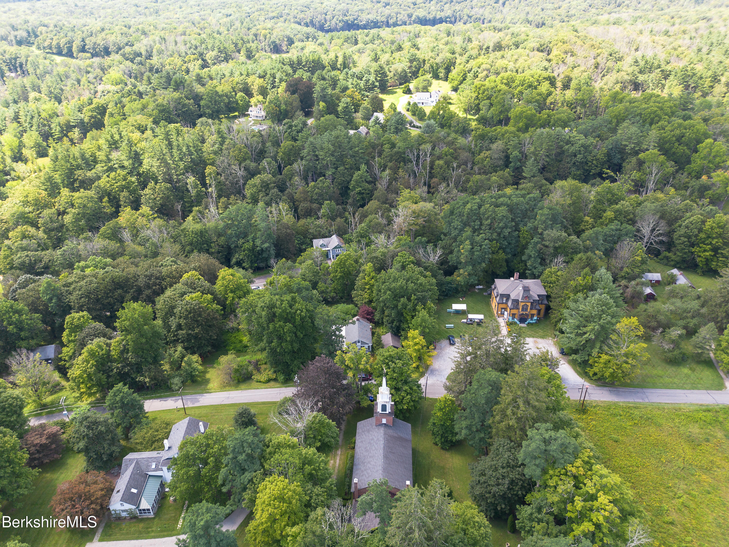 6 Willard Hill Rd