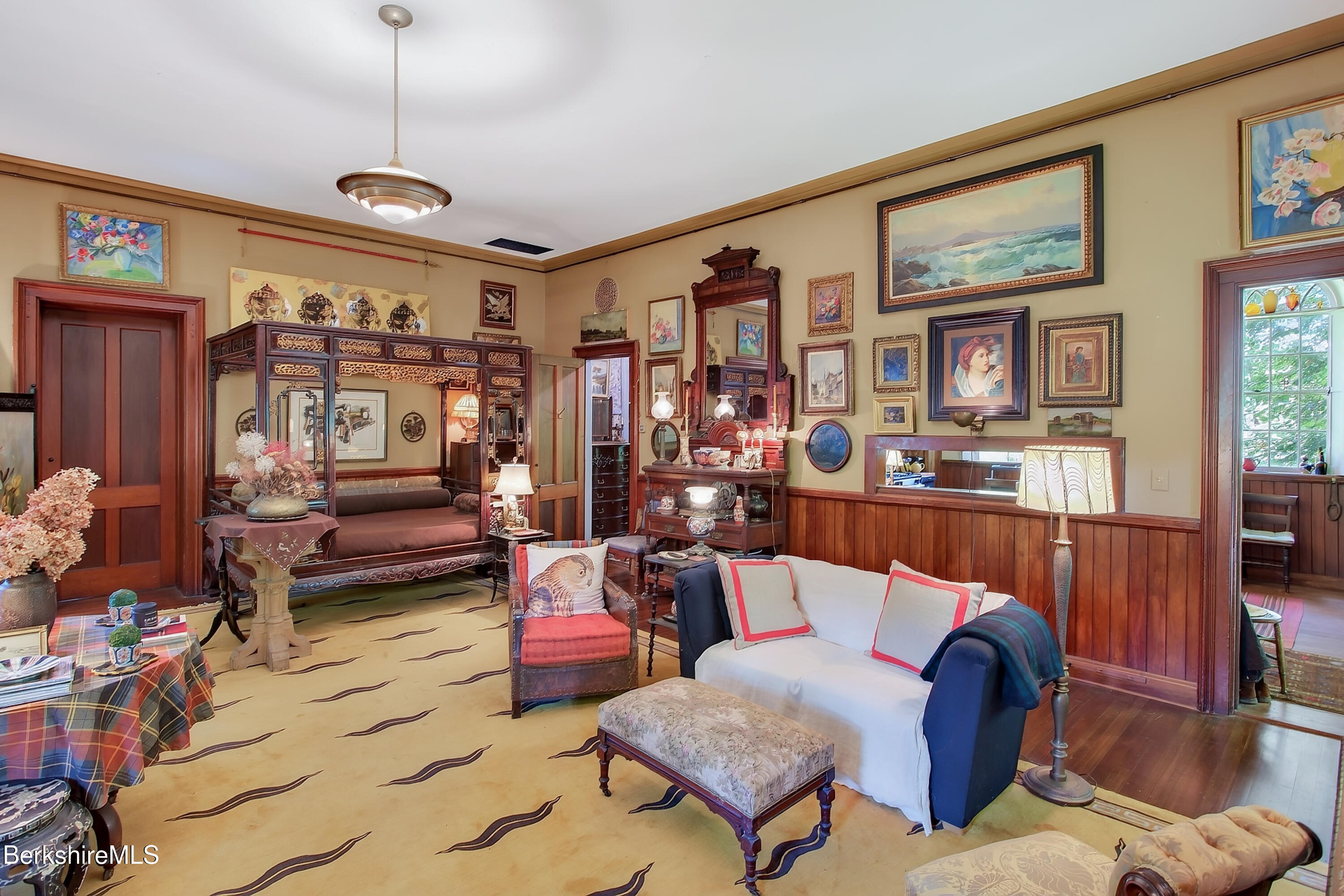 6 Willard Hill Rd
