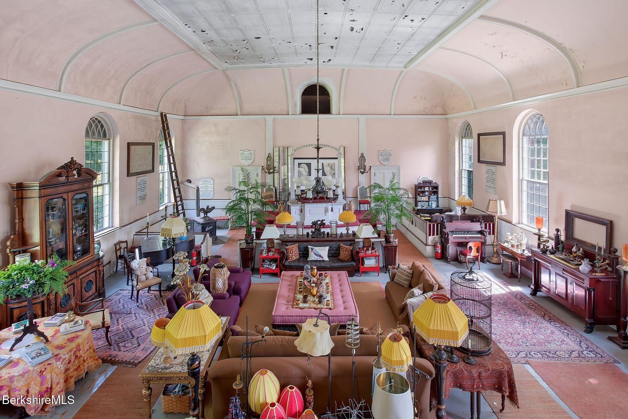 6 Willard Hill Rd