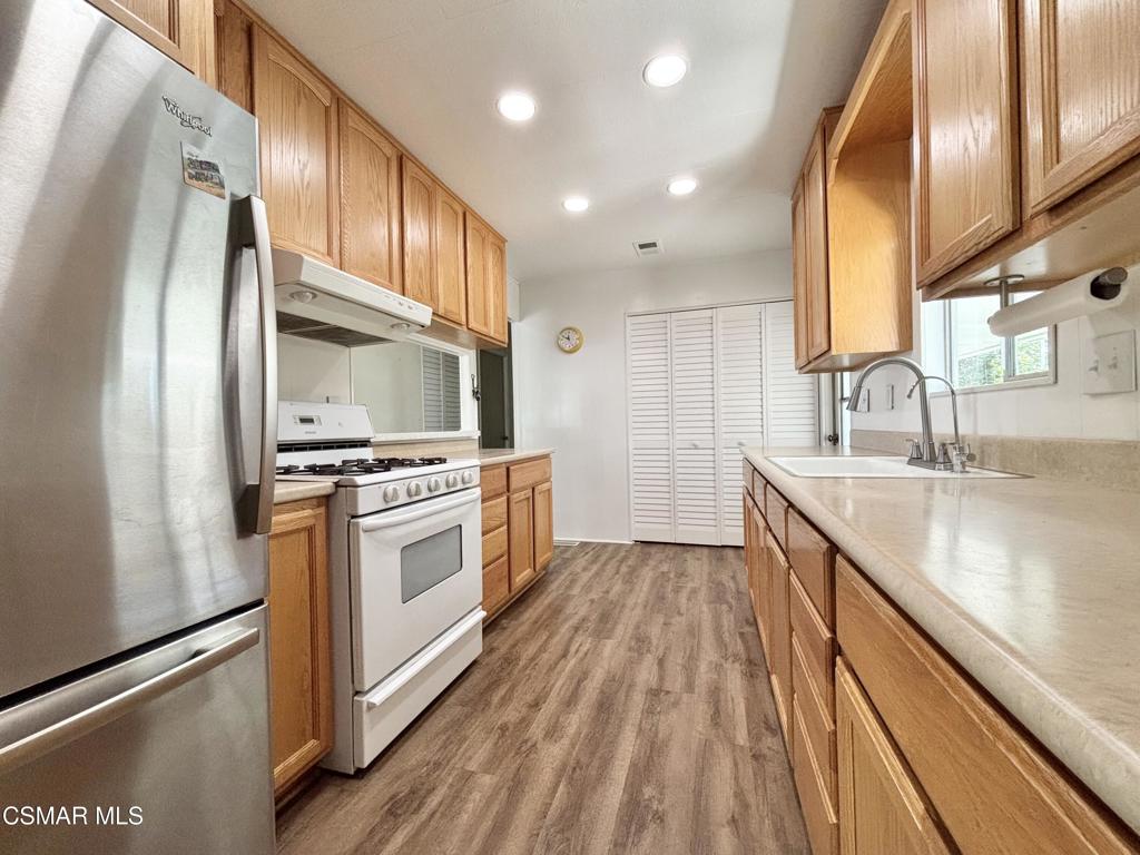 250 Telegraph Road 223