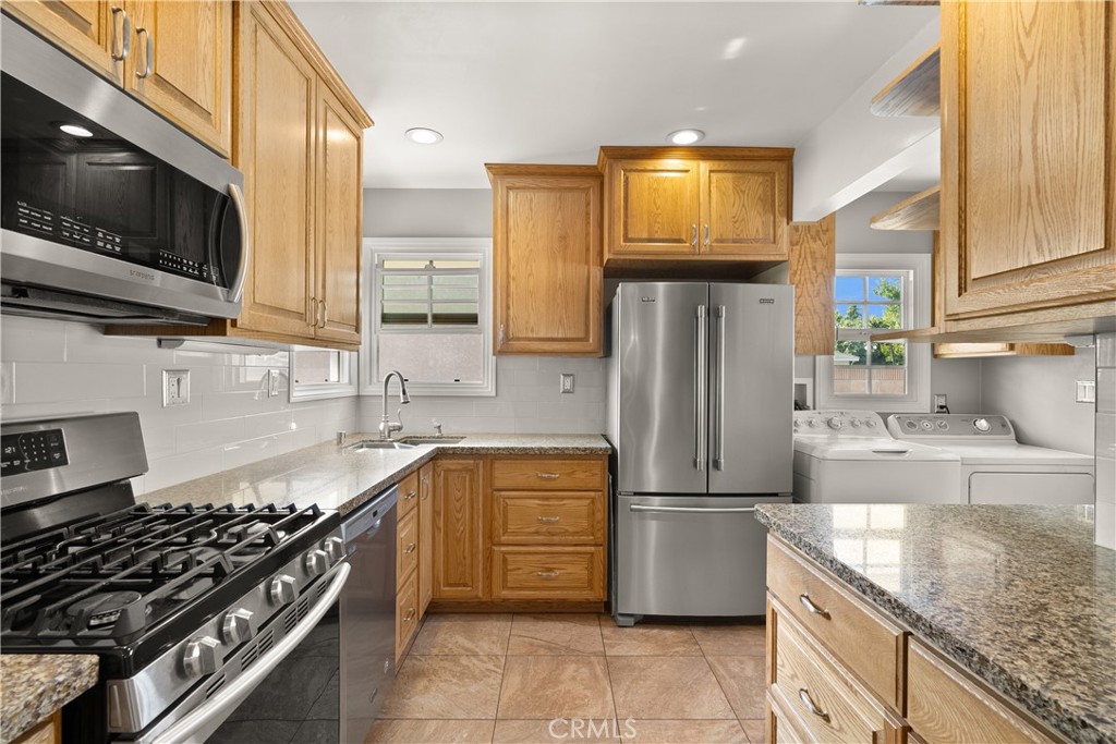 5541 E Peabody Street