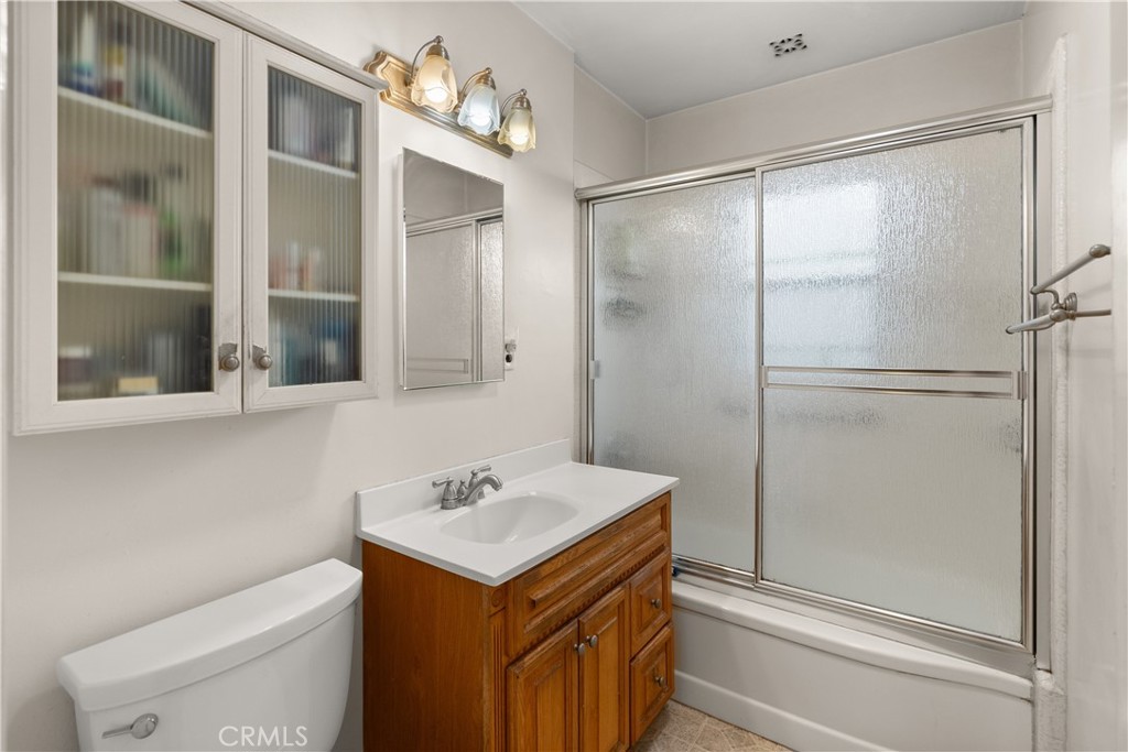 5541 E Peabody Street