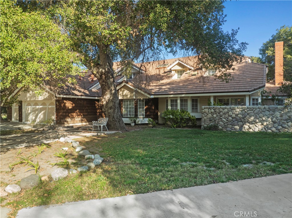 15669 Live Oak Springs Canyon