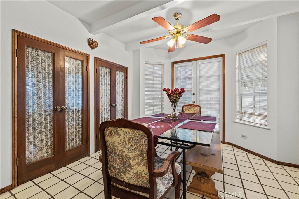 15669 Live Oak Springs Canyon