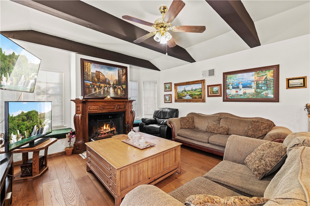 15669 Live Oak Springs Canyon