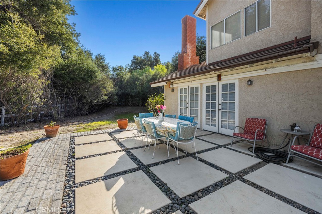 15669 Live Oak Springs Canyon