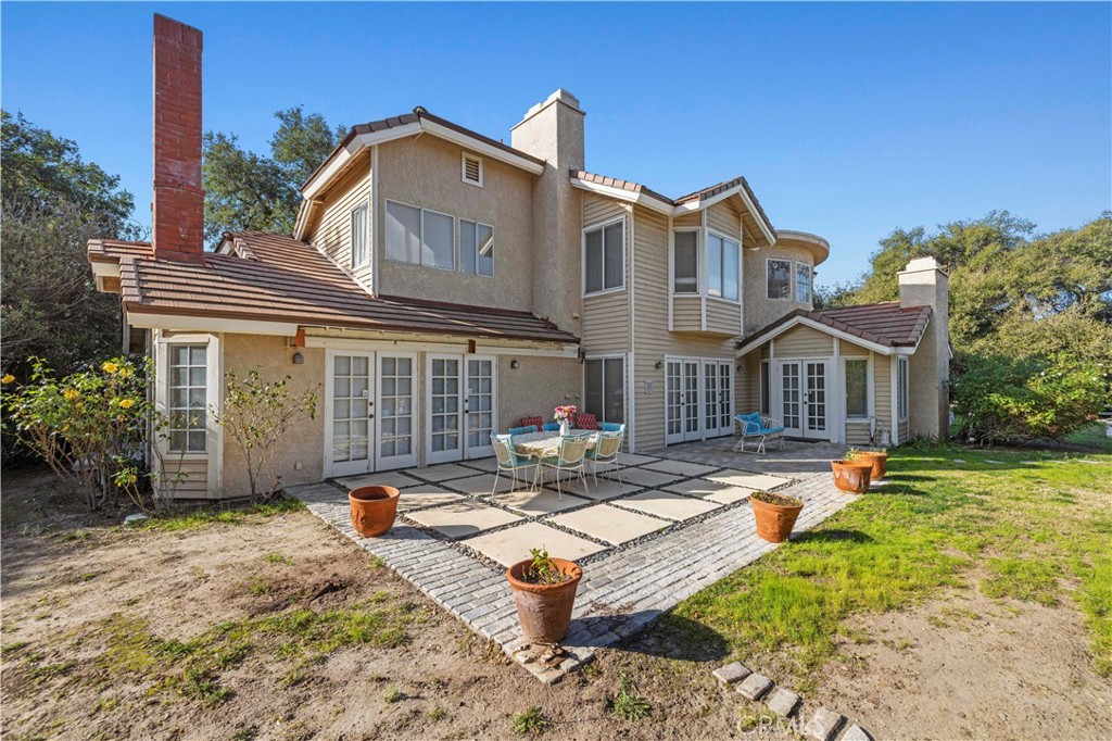 15669 Live Oak Springs Canyon