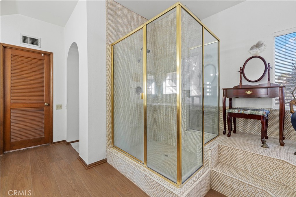 15669 Live Oak Springs Canyon