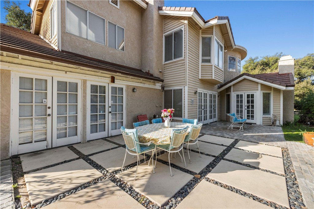 15669 Live Oak Springs Canyon