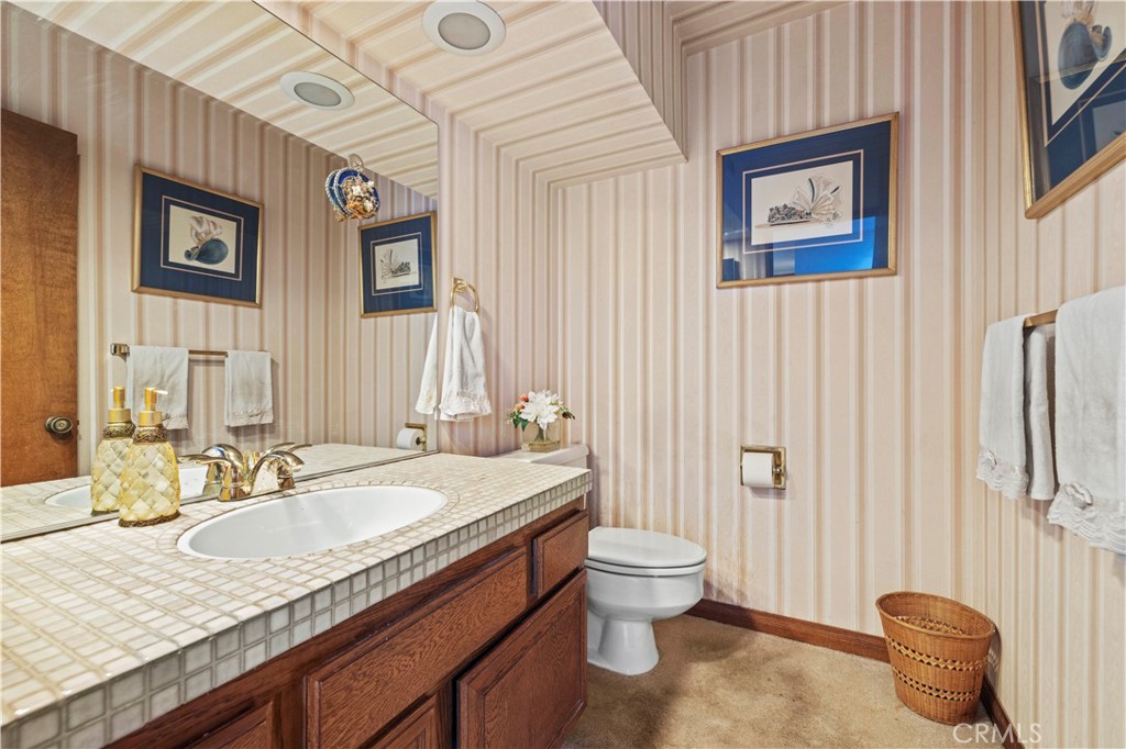 15669 Live Oak Springs Canyon