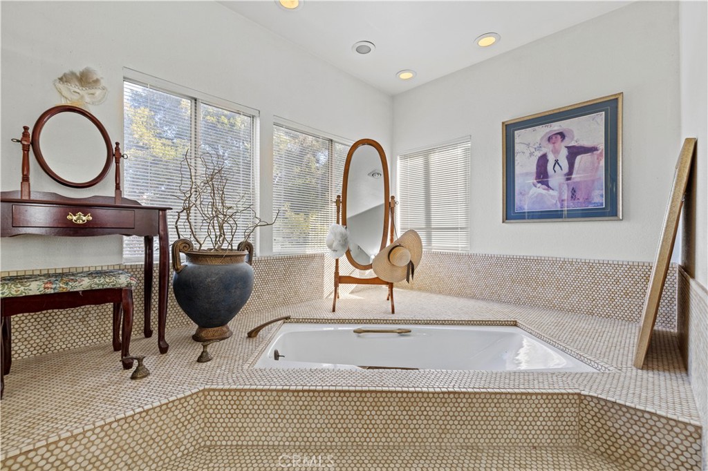 15669 Live Oak Springs Canyon