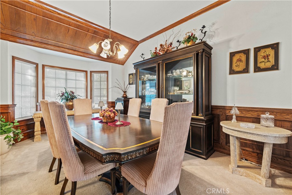 15669 Live Oak Springs Canyon