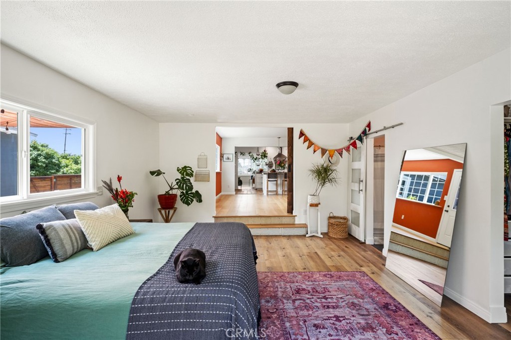 880 Lemon Grove Avenue