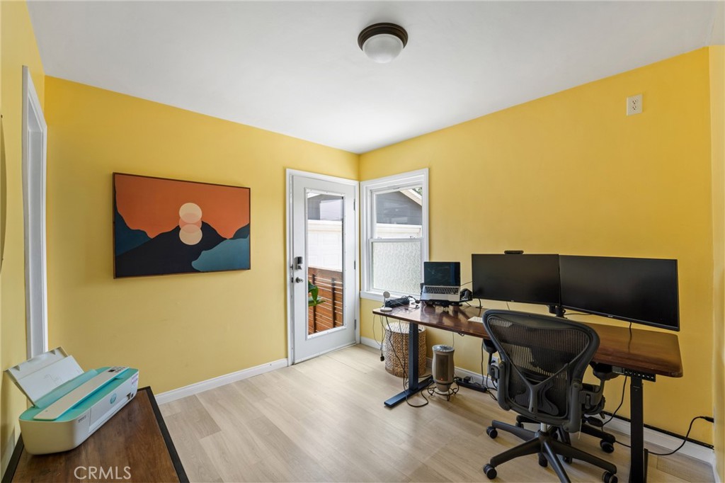 880 Lemon Grove Avenue