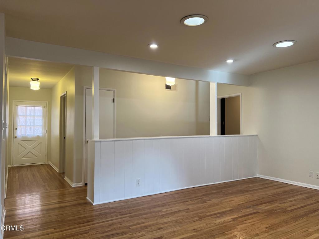 12406 La Maida Street