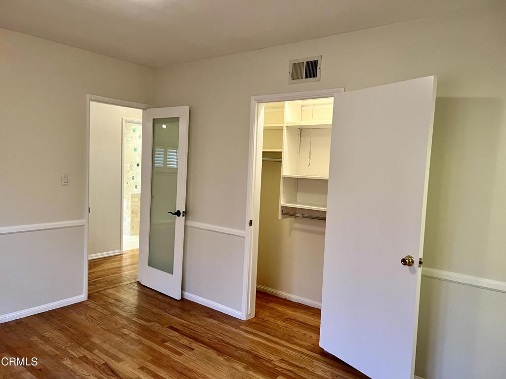 12406 La Maida Street