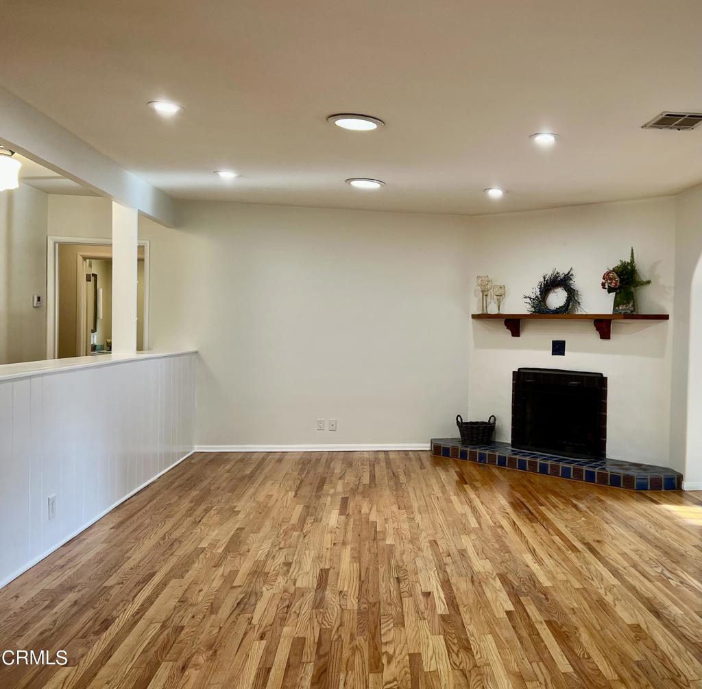 12406 La Maida Street