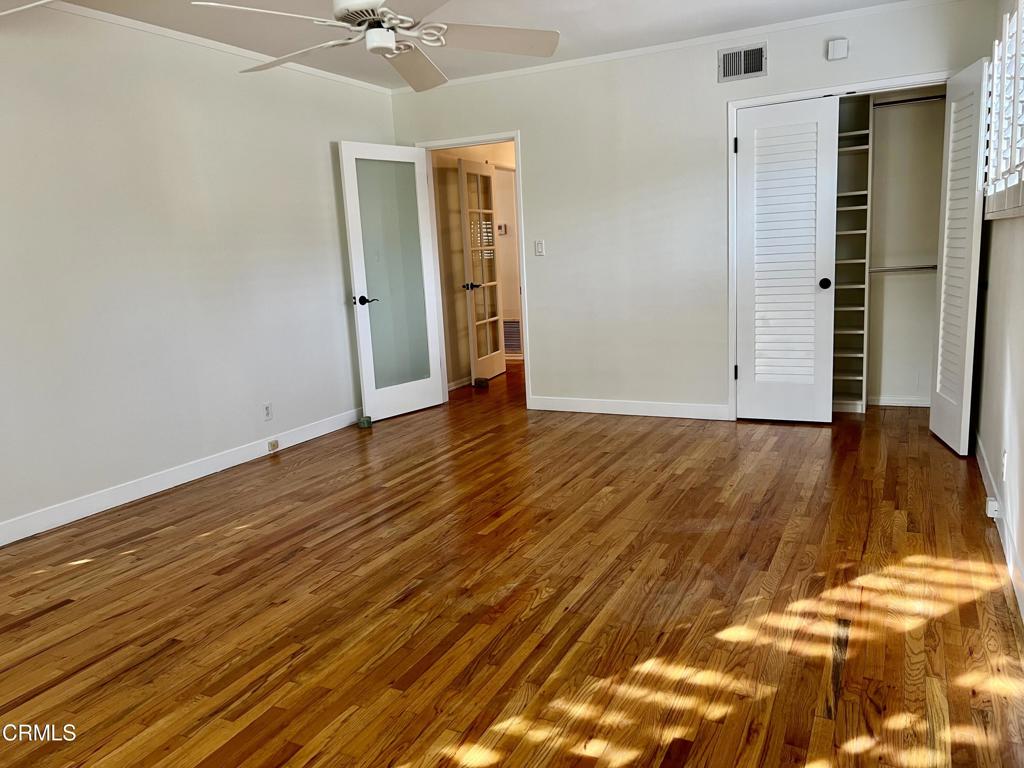 12406 La Maida Street