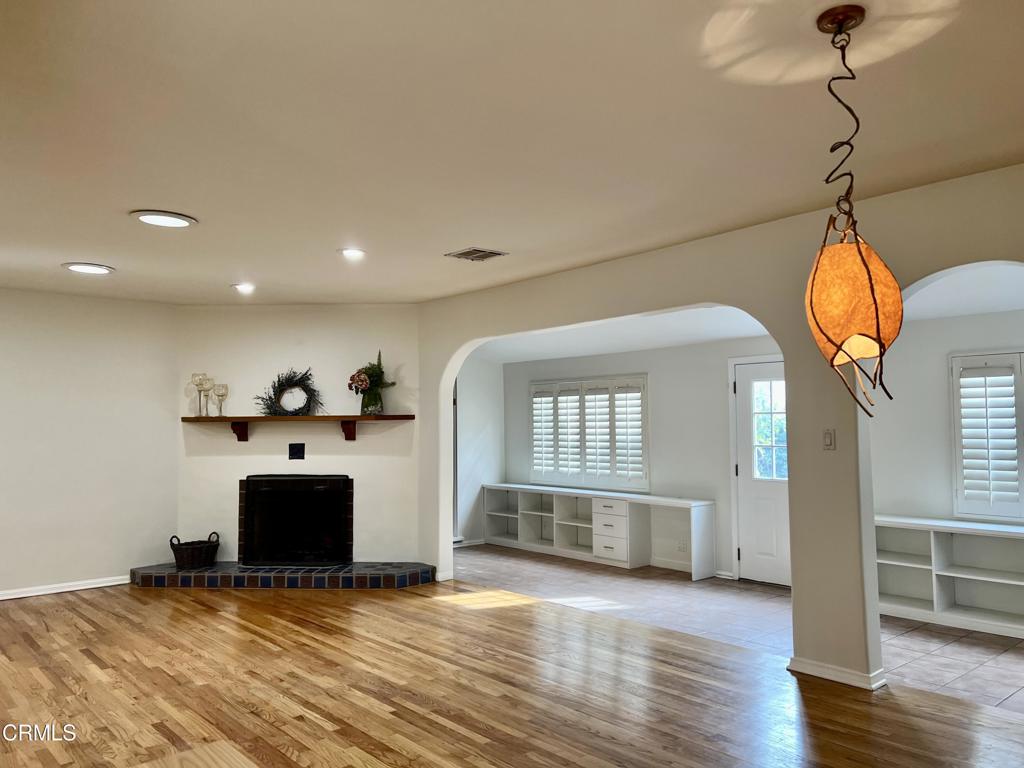 12406 La Maida Street