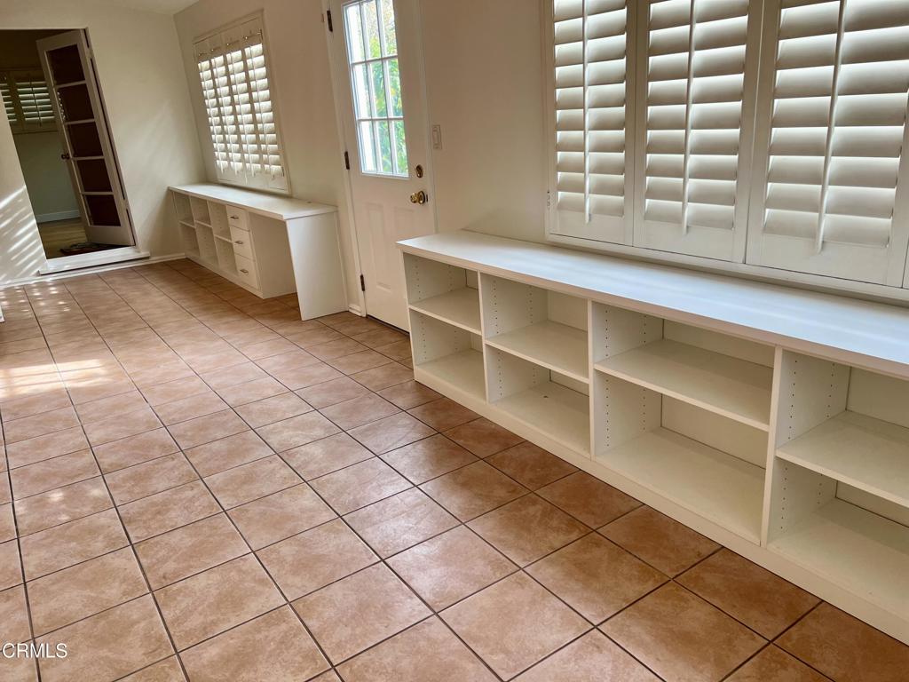 12406 La Maida Street