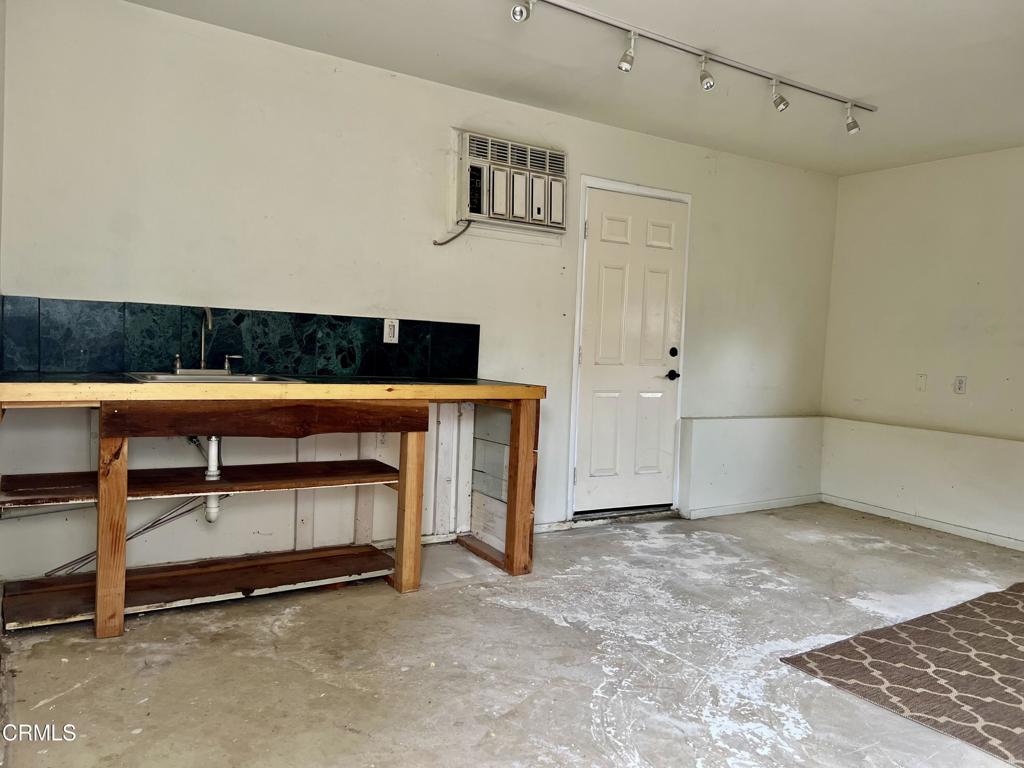 12406 La Maida Street