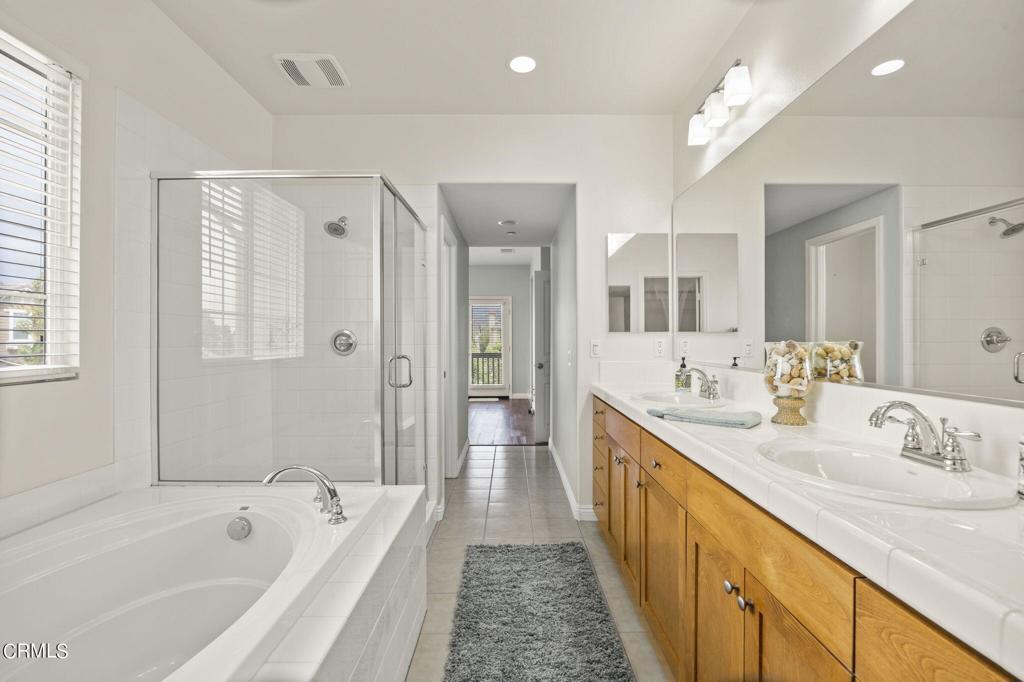 11260 Hyacinth Street