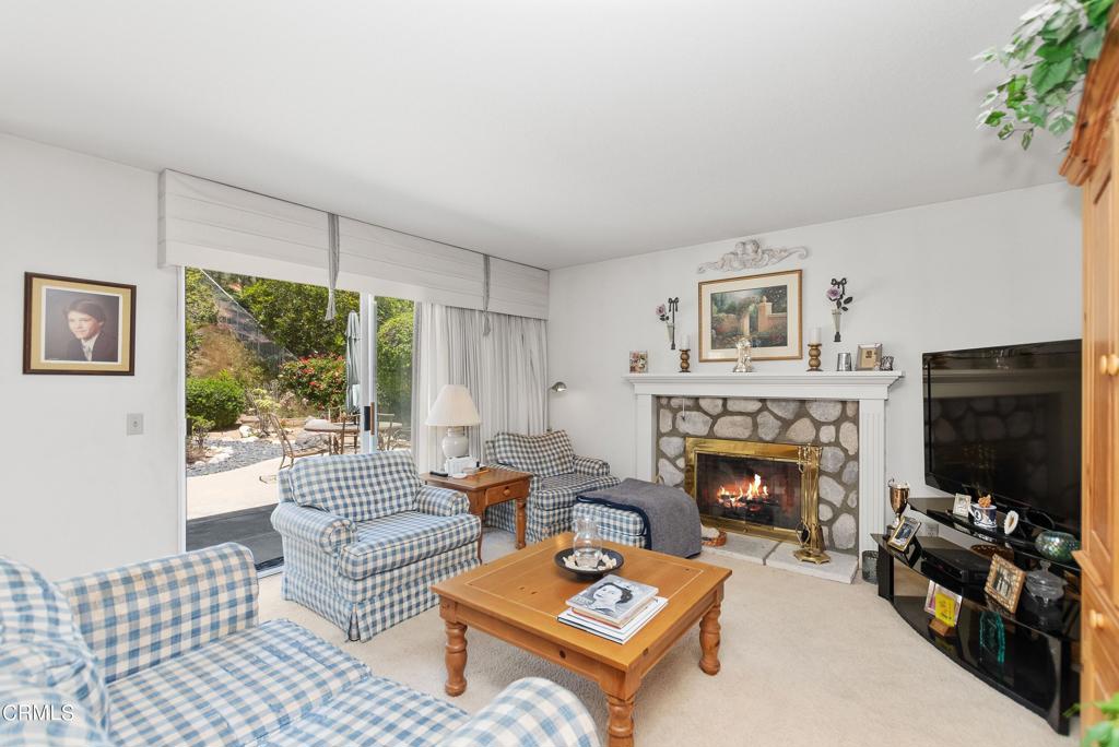 801 Vista Coto Verde