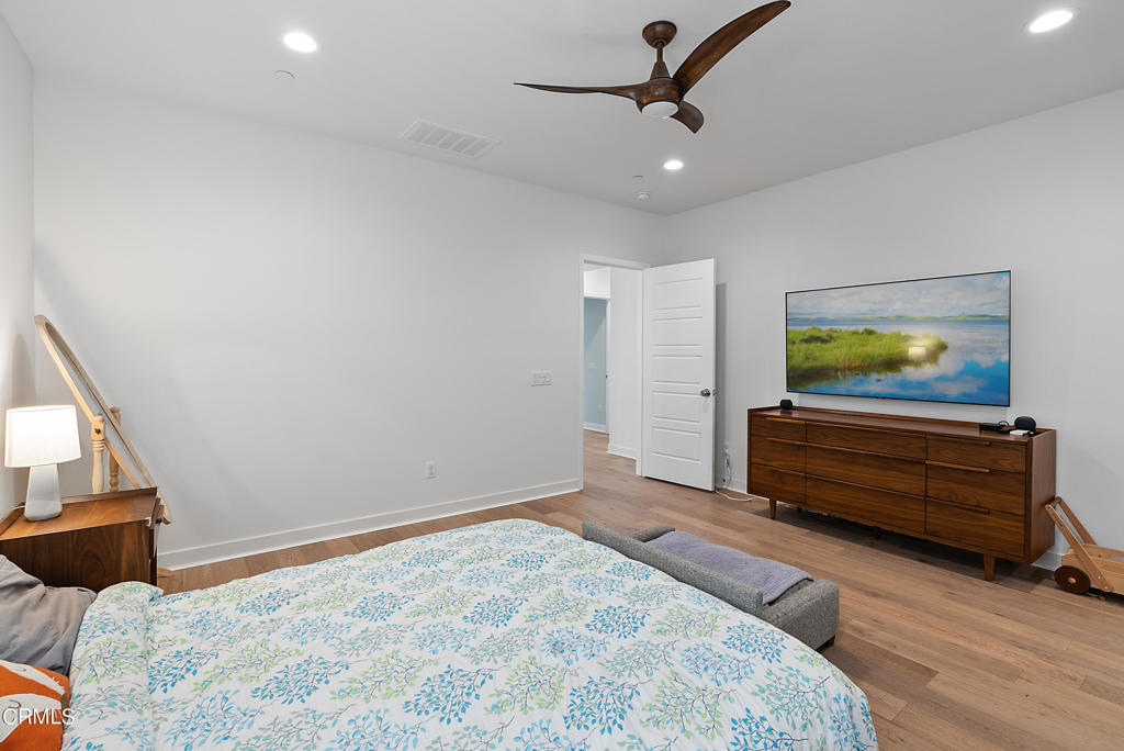 10576 San Leandro Street