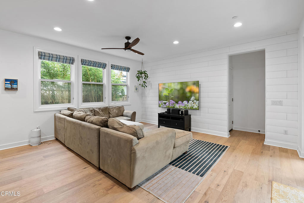 10576 San Leandro Street