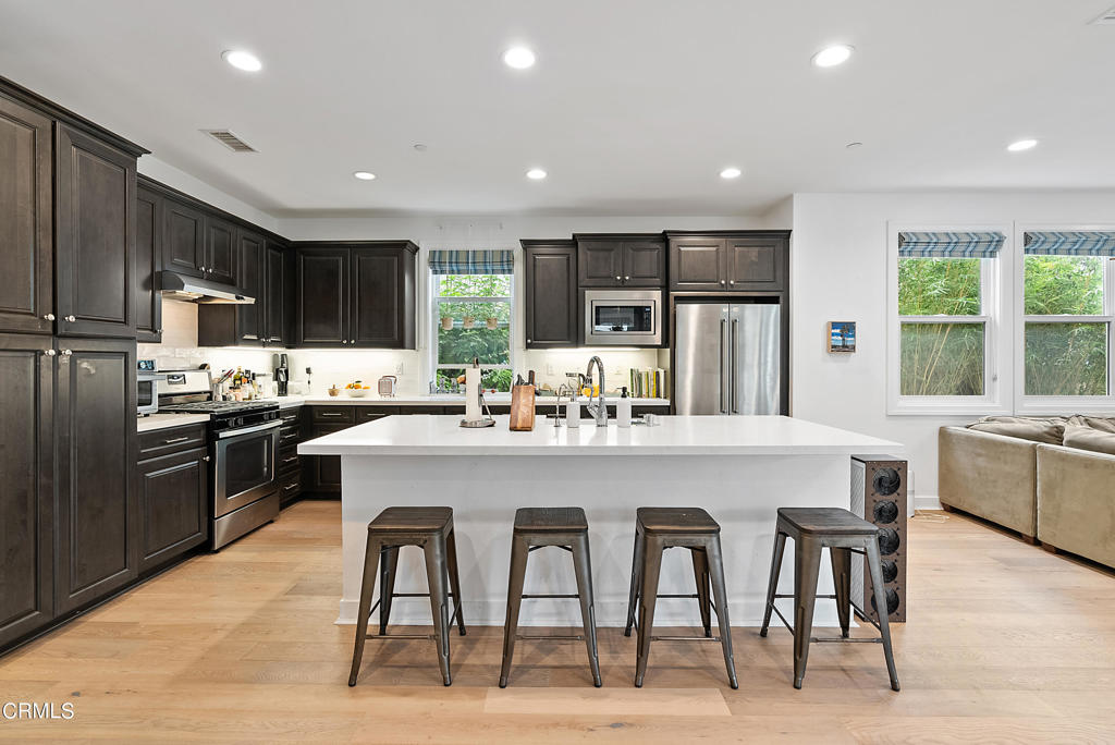 10576 San Leandro Street