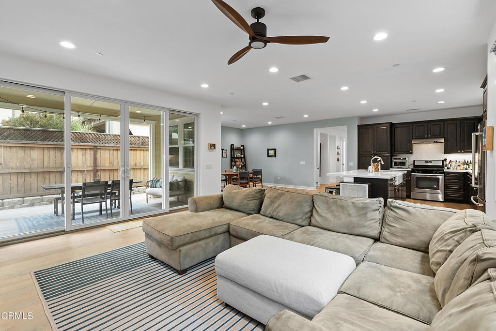 10576 San Leandro Street