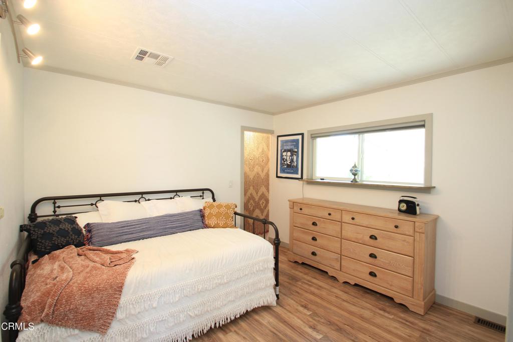 1500 Richmond Road 84