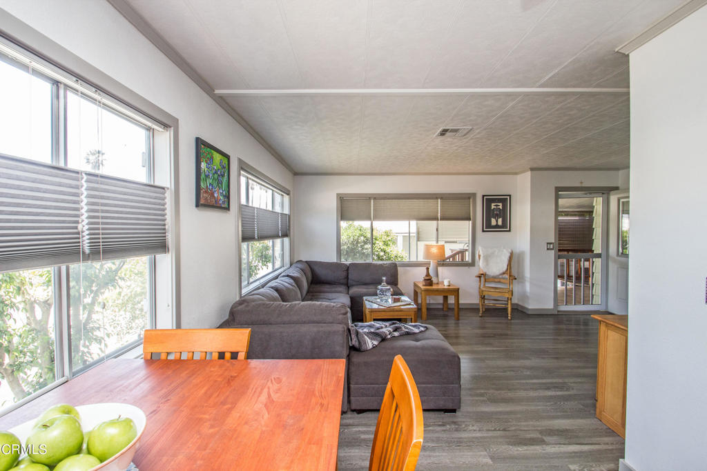 1500 Richmond Road 84