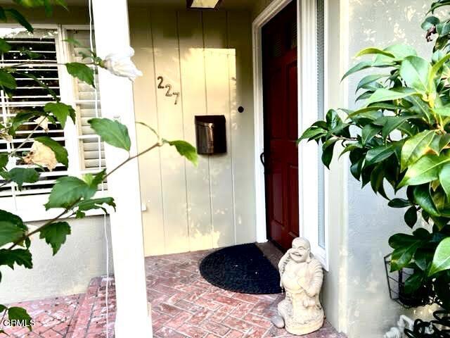 227 Palomares Avenue