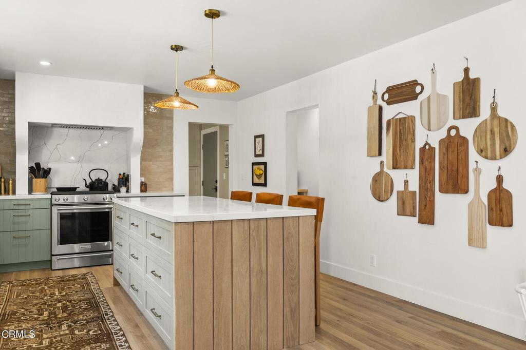 388 Maryville Avenue