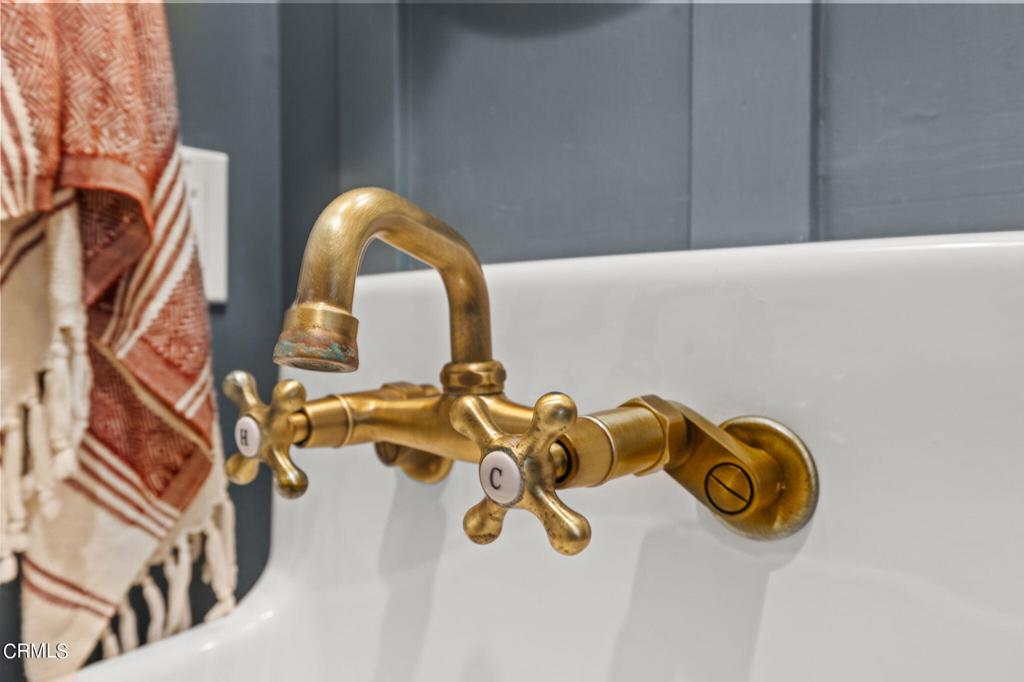 388 Maryville Avenue