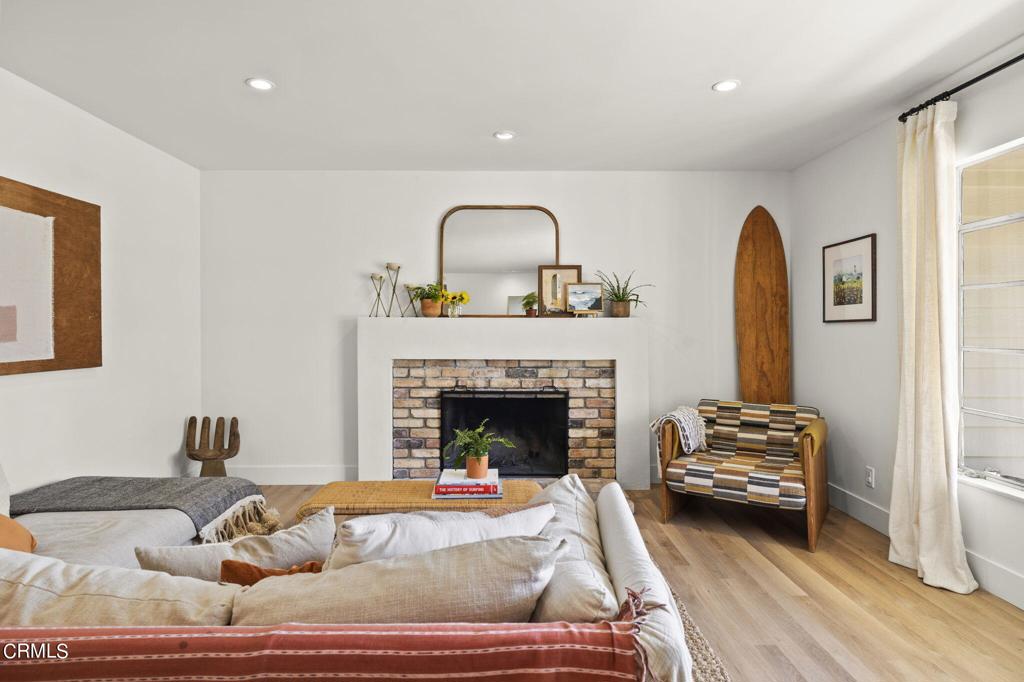 388 Maryville Avenue