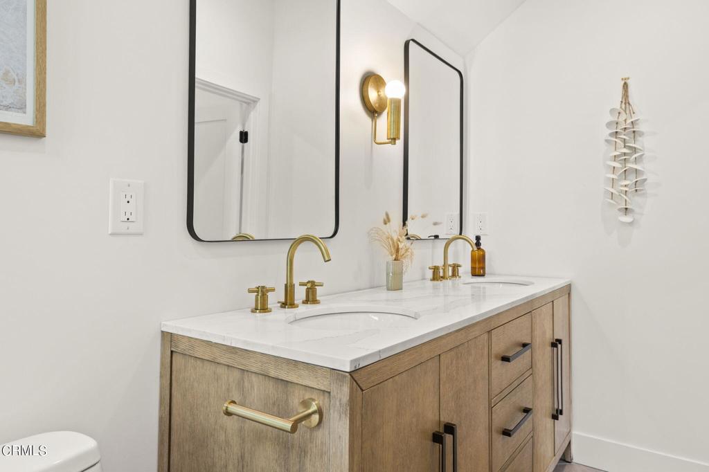 388 Maryville Avenue